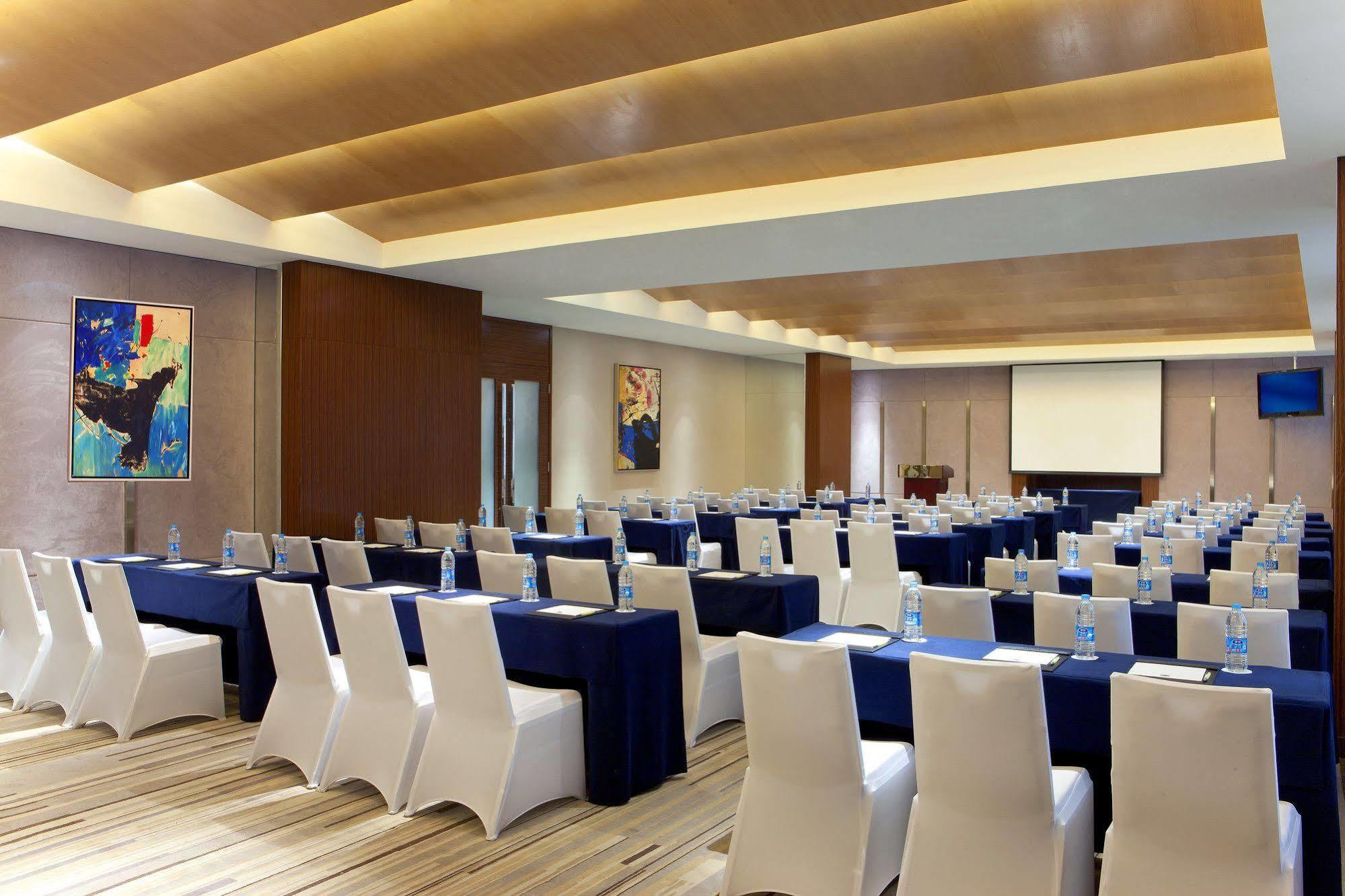 Four Points By Sheraton Taicang Extérieur photo